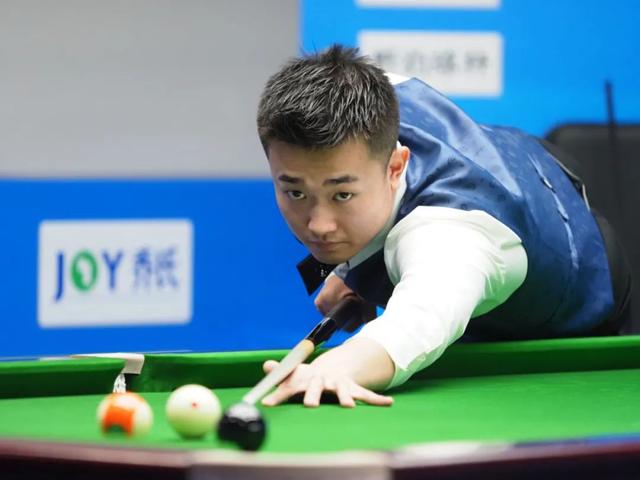 团队配合的 团队配合的