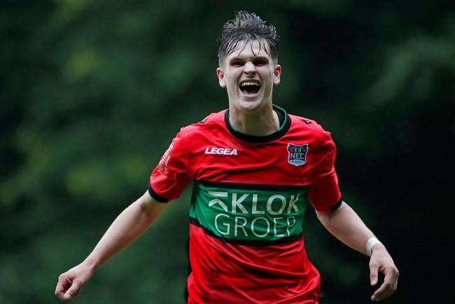 哈登在多次 哈登在多次